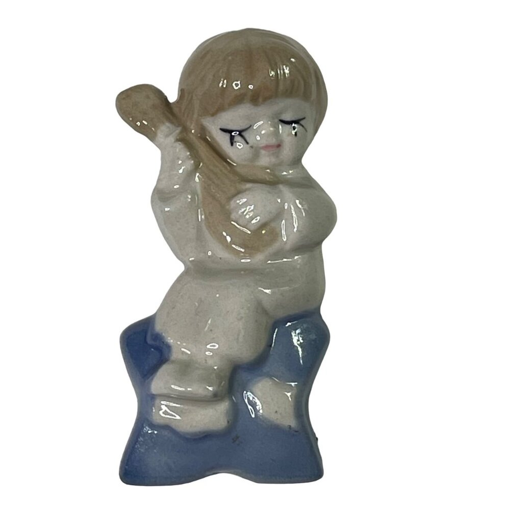 Vintage Figurine Country Boy Sitting Playing Guitar  Figurine Hand Painted Porce